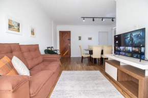 DRS41A - Centro, 3 Dorm Climatizados, Tv Smart